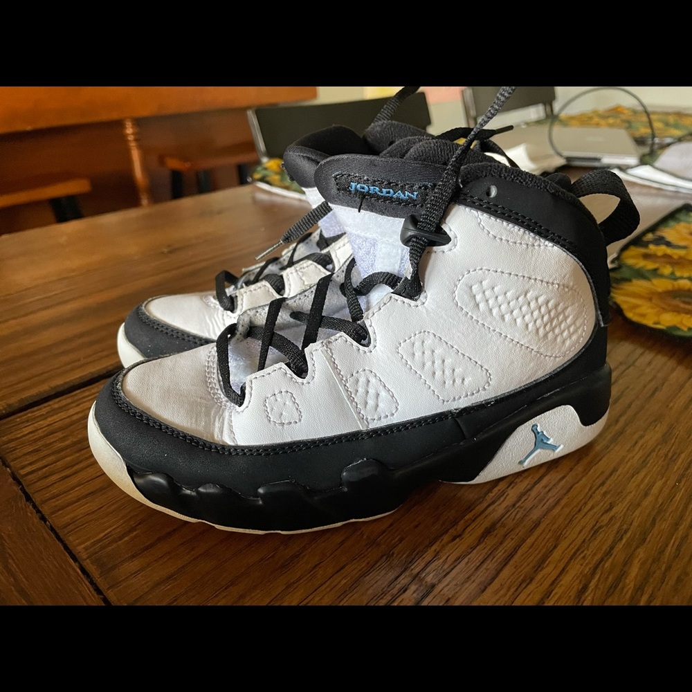 Kids Air Jordan 9